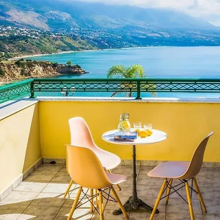 Villa Sleeps 6 Pool Air Con Wifi Karavádhos