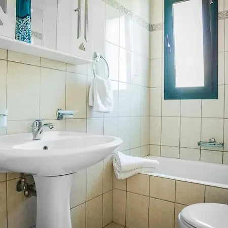 Sleeps 6 Pool Air Con Wifi * 卡拉瓦杜斯